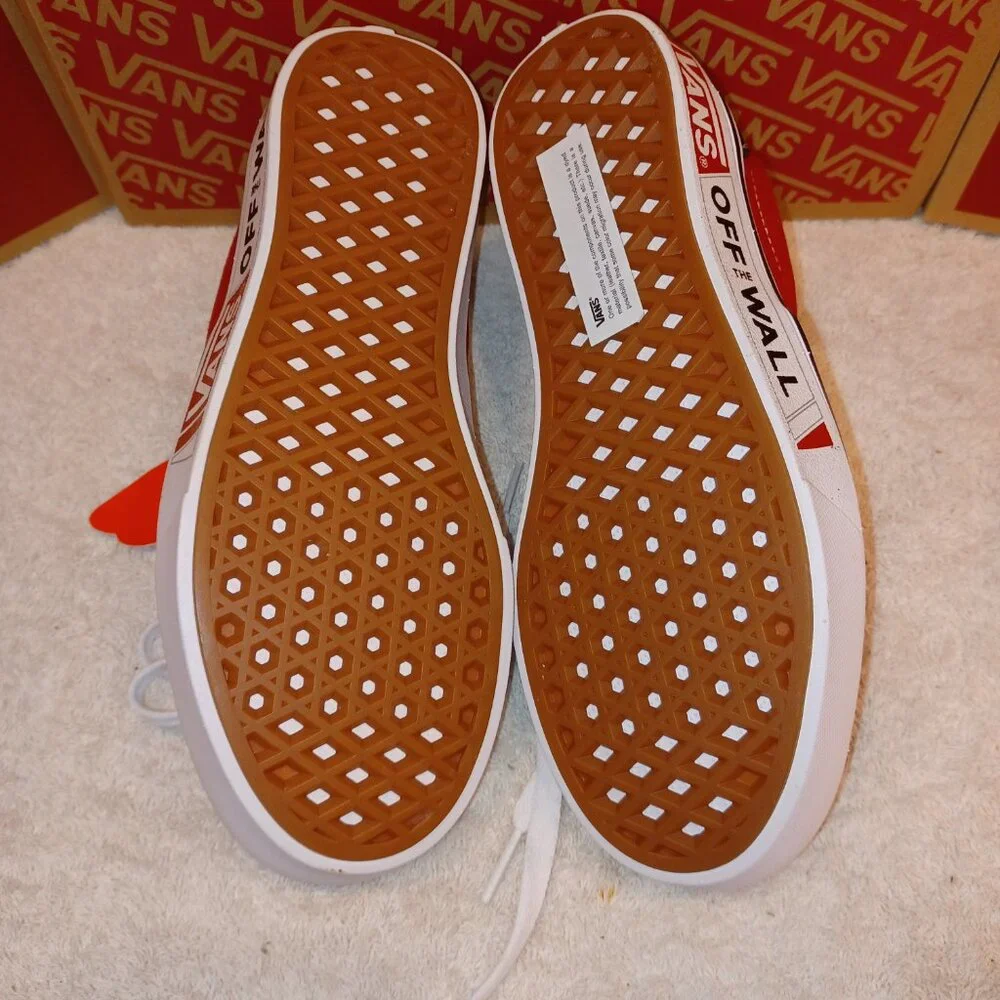 Vans Men's 4.5/Women's 6 Black & Red Chili Pepper Comfycush VN0A3WM92QE